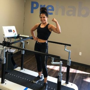 Paulina treadmill flexing
